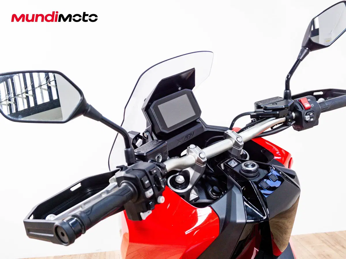 Honda X-ADV 750 Gravel (2025 - 26) (11)