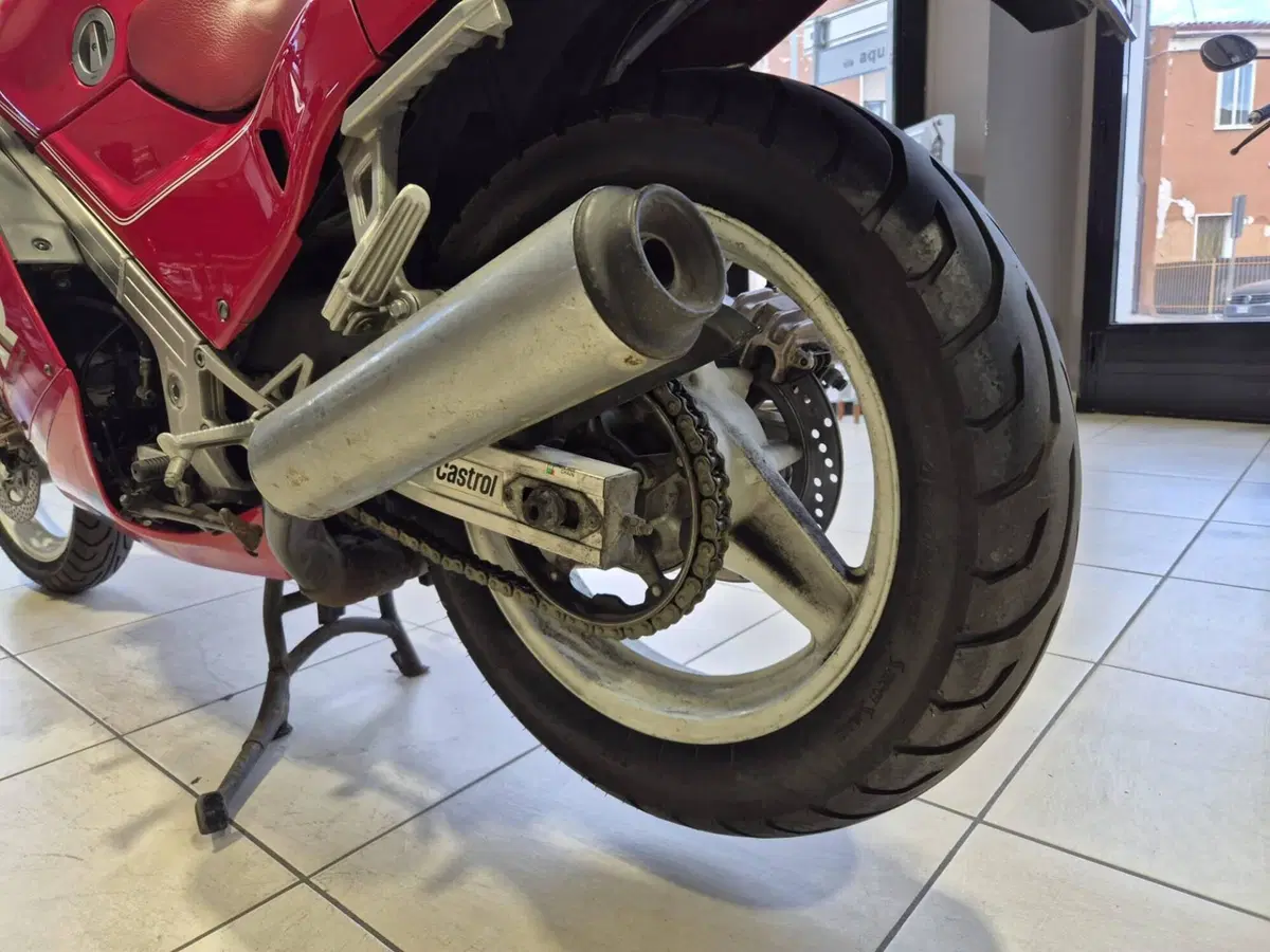 Honda VFR 750 F (1986 - 87) (8)
