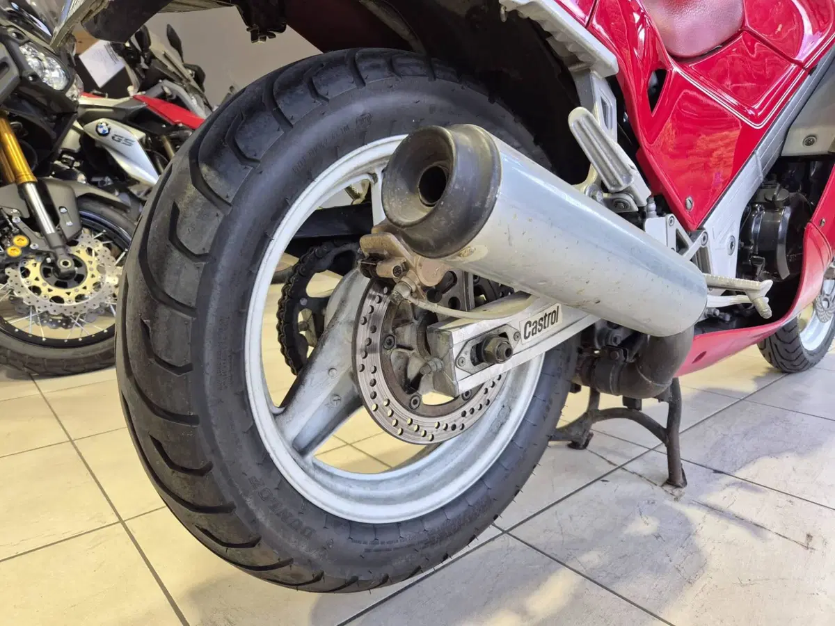 Honda VFR 750 F (1986 - 87) (10)