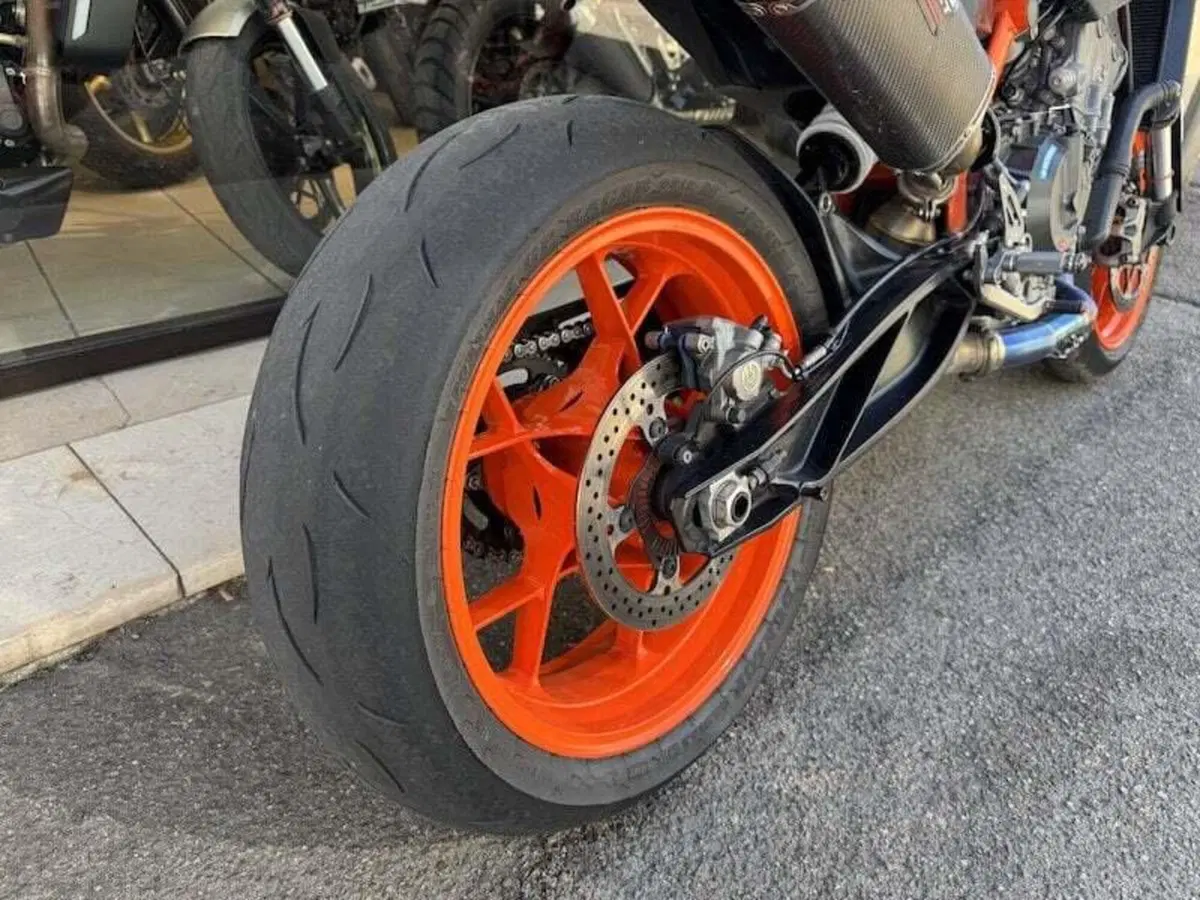 KTM 890 Duke (2021 - 23) (2)