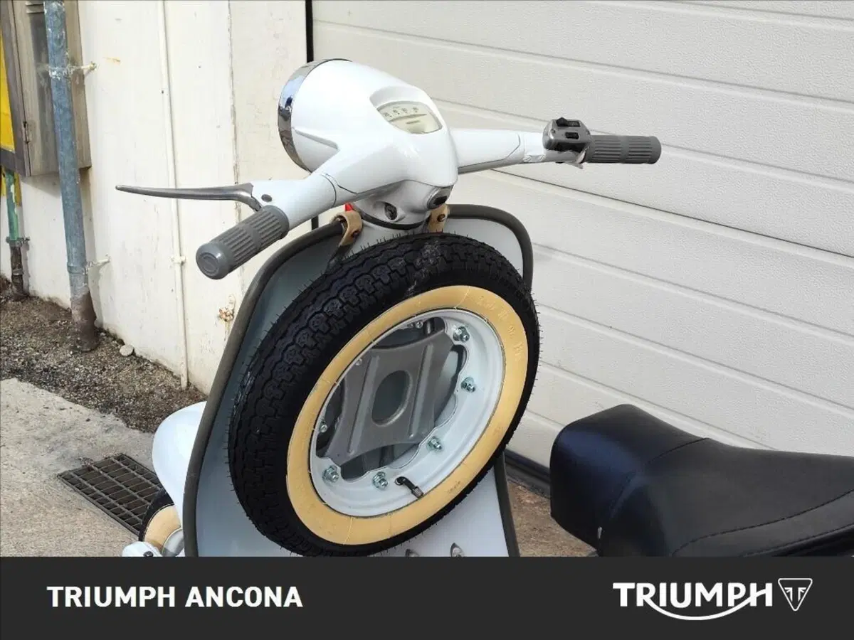 Lambretta LN 125  (4)