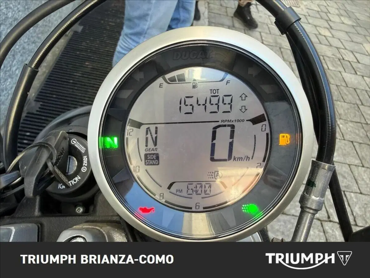 Ducati Scrambler 800 Night Shift (2021 - 22) (4)
