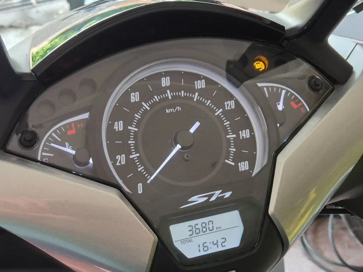 Honda SH 150i (2017 - 19) (4)
