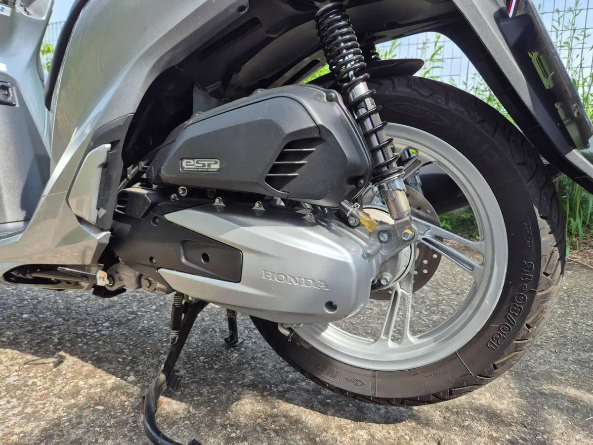 Honda SH 150i (2017 - 19) (8)