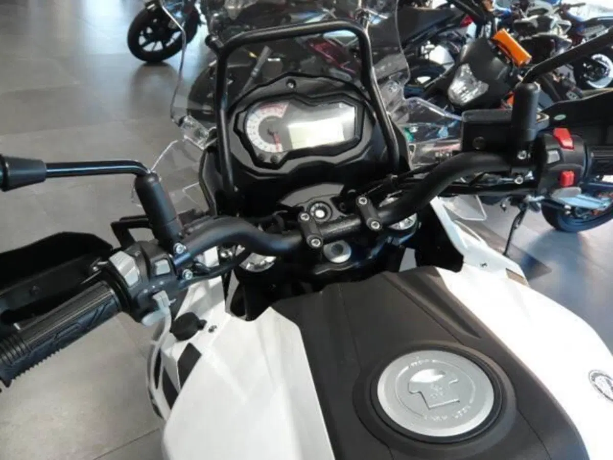 Benelli TRK 502X (2021 - 26) (6)