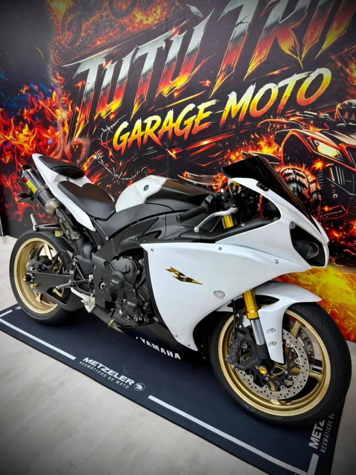 Yamaha YZF R1 (2015 - 16) (3)