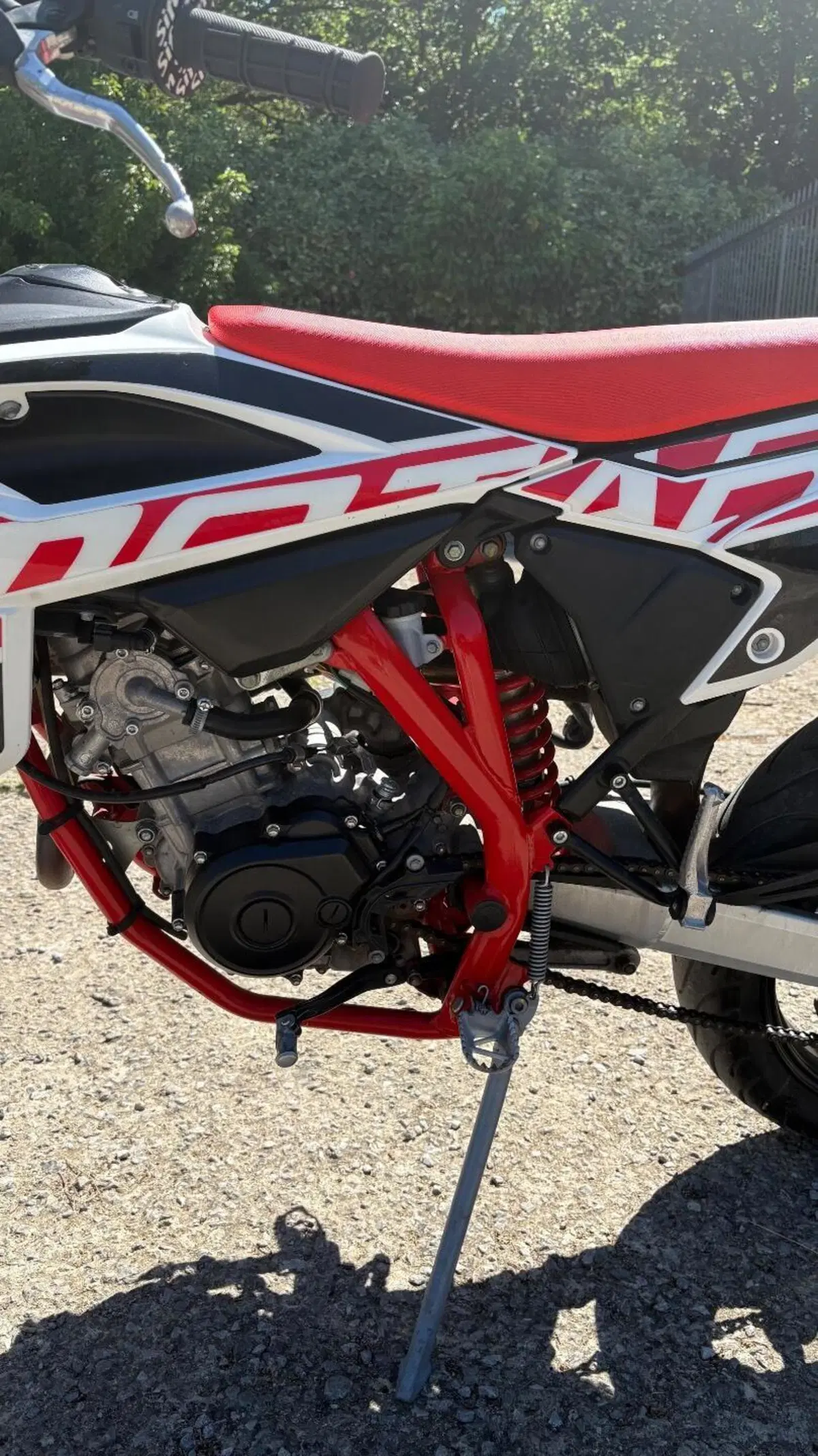 Betamotor RR 125 4T Motard LC (2021 - 23) (7)