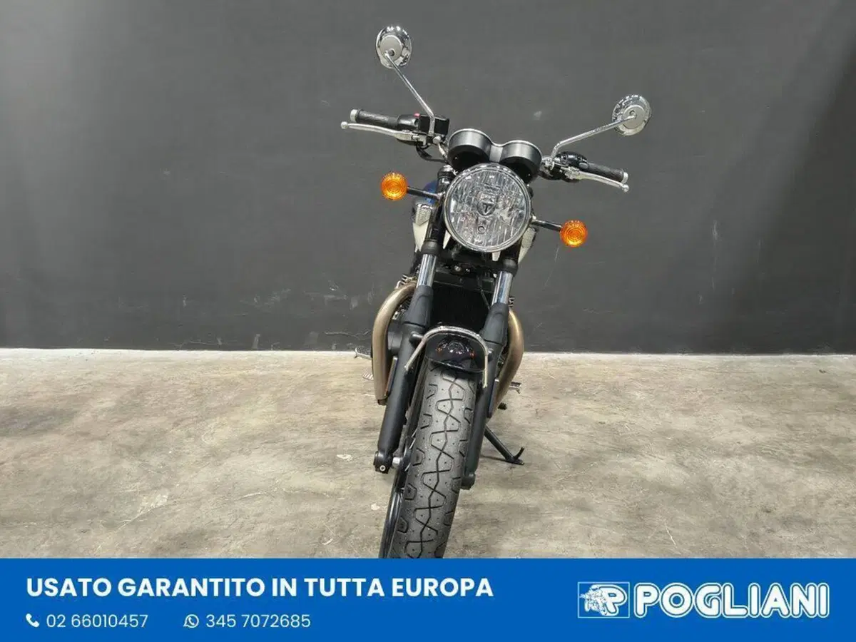Triumph Bonneville T100 (2021 - 25) (3)