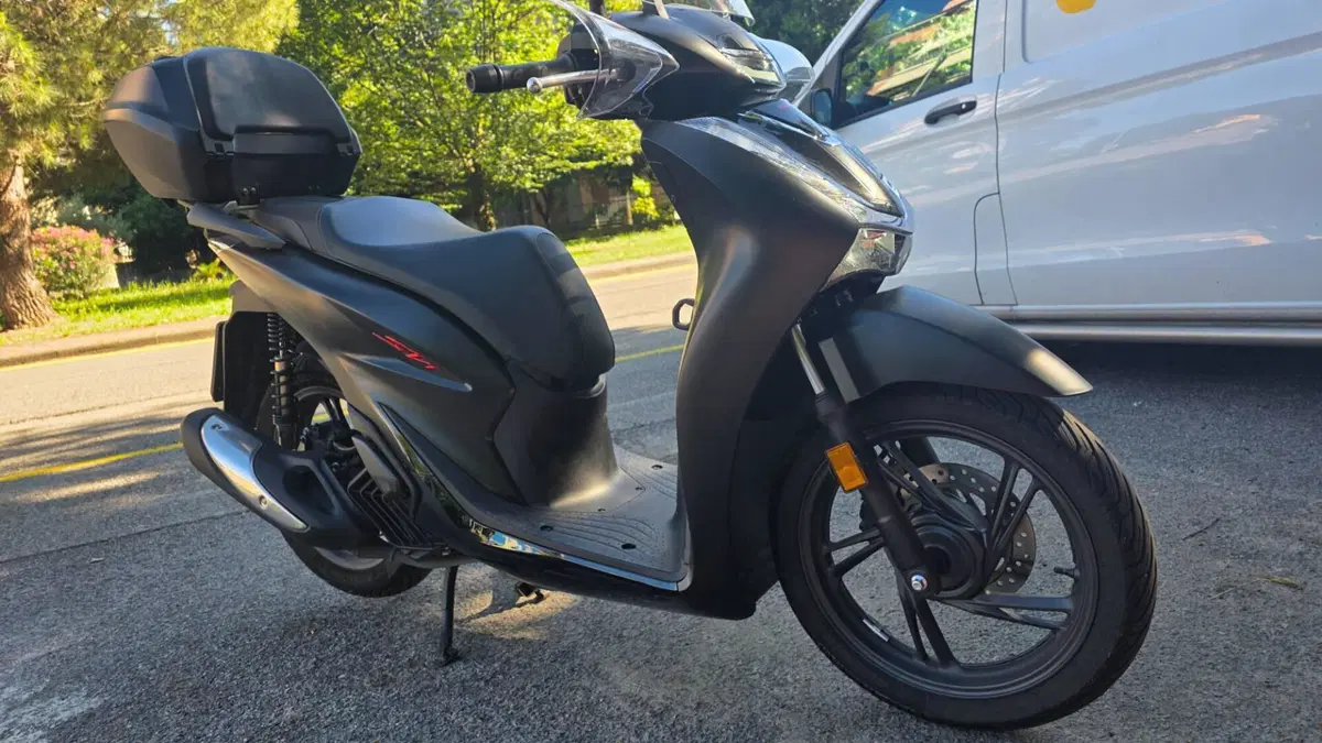 Honda SH 125i Sport (2022 - 23) (2)