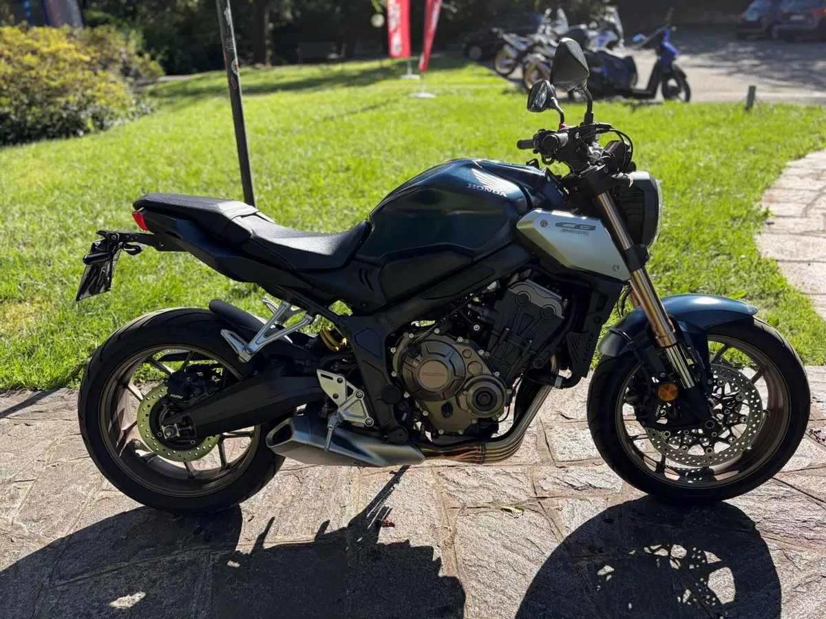 Honda CB 650 R (2021 - 23) (5)