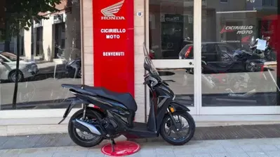 Honda SH 150 (2026) usata