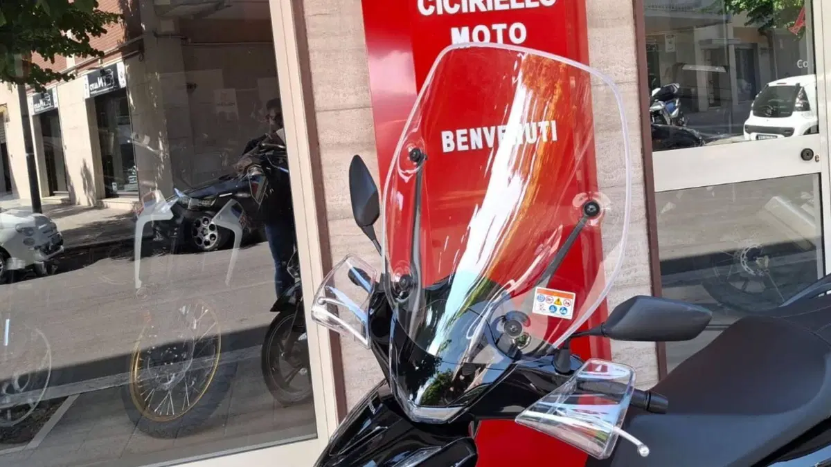 Honda SH 150 (2026) (5)