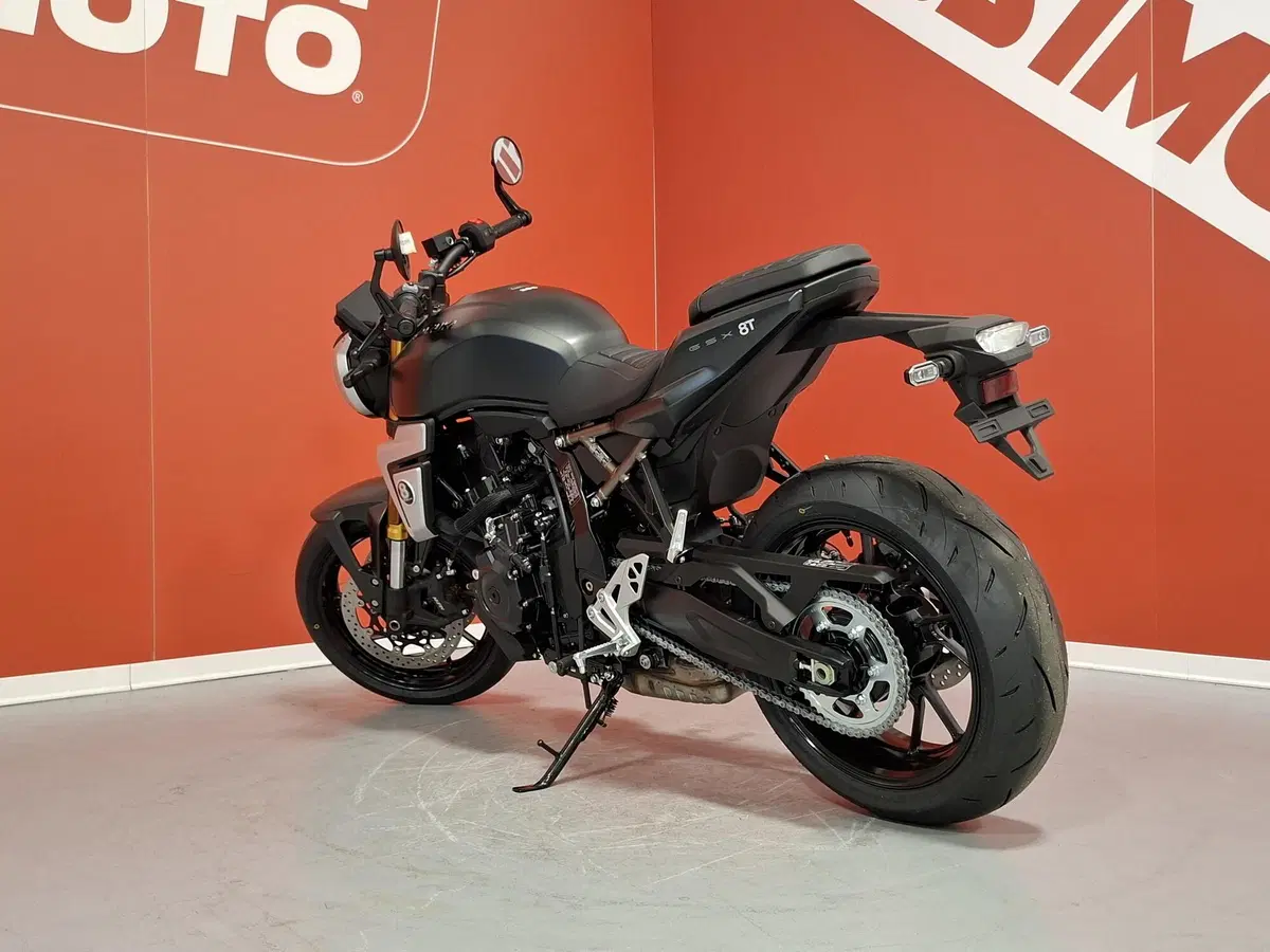Suzuki GSX-8S (2025 - 26) (6)
