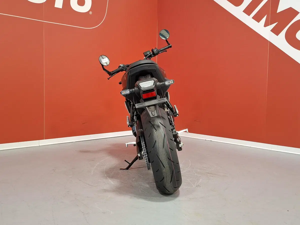 Suzuki GSX-8S (2025 - 26) (5)