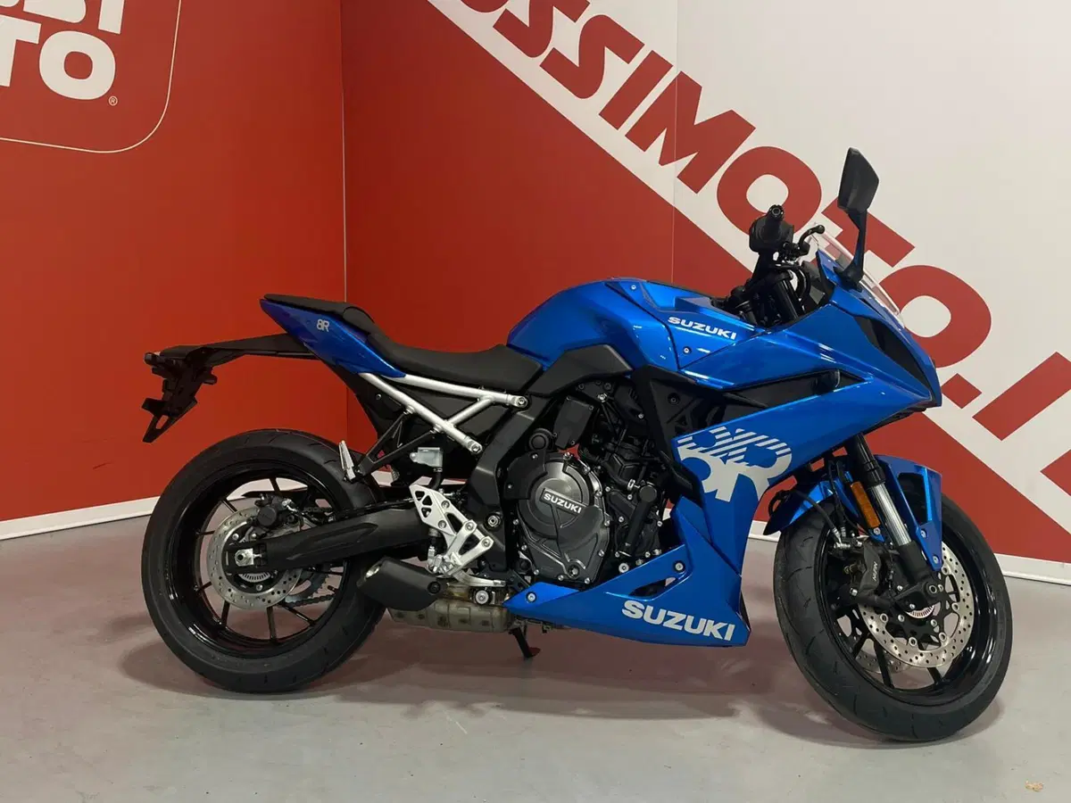 Suzuki GSX-8R (2024 - 26) (5)