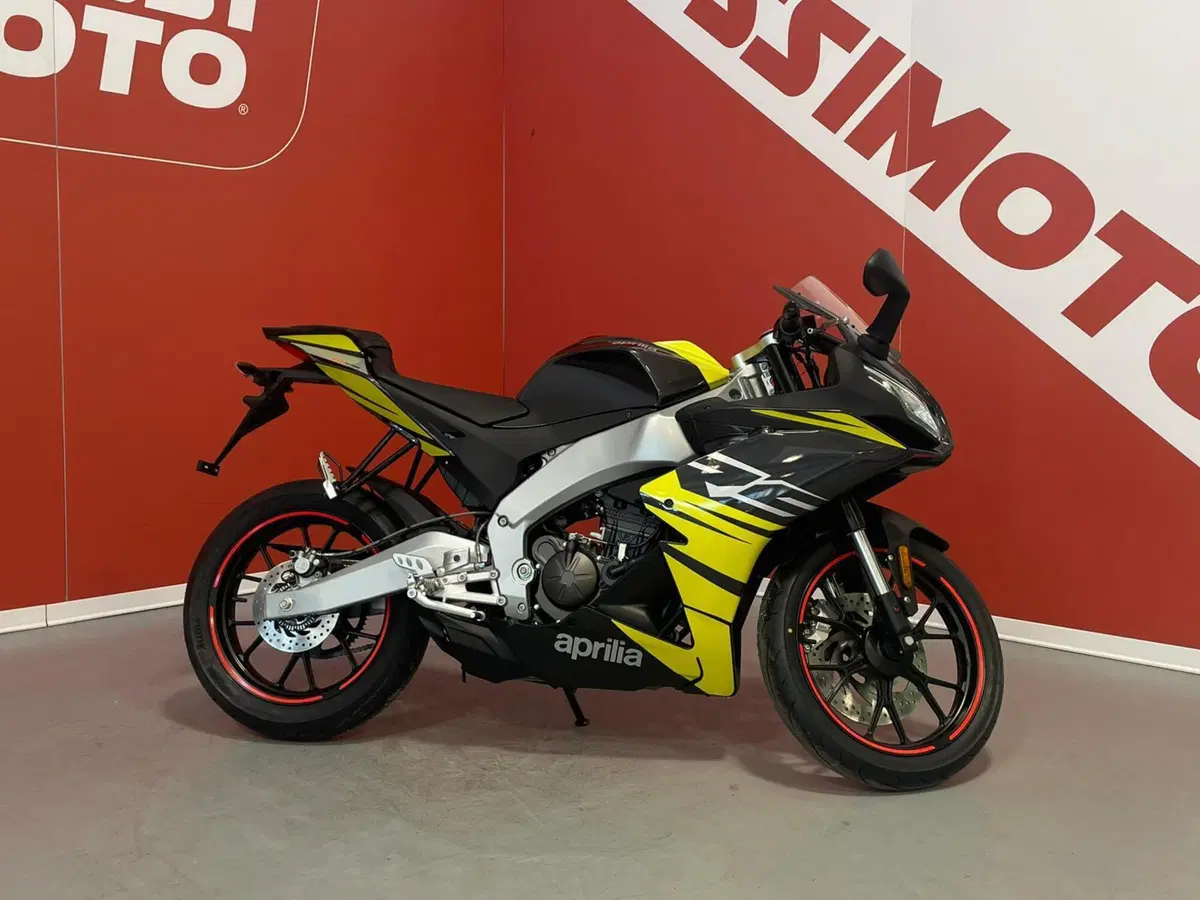 Aprilia RS 125 (2025 - 26) (2)