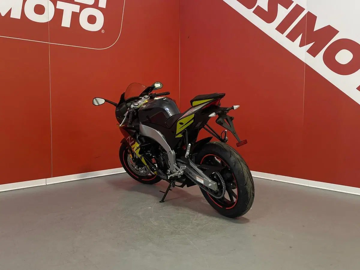 Aprilia RS 125 (2025 - 26) (5)