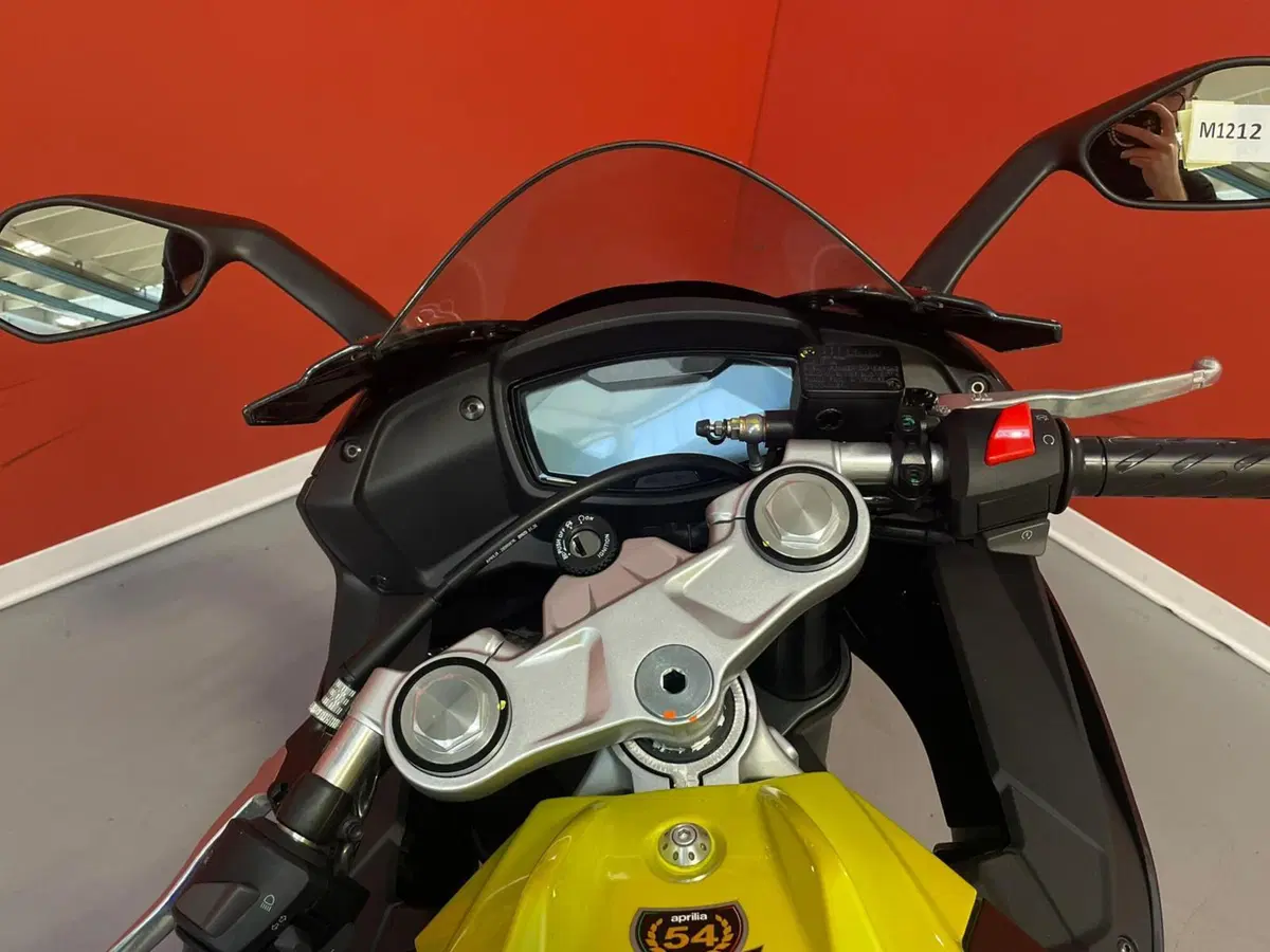 Aprilia RS 125 (2025 - 26) (9)