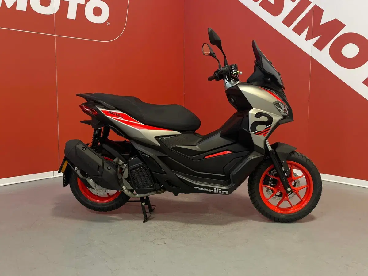 Aprilia SR GT 125 Sport (2025 - 26) (2)
