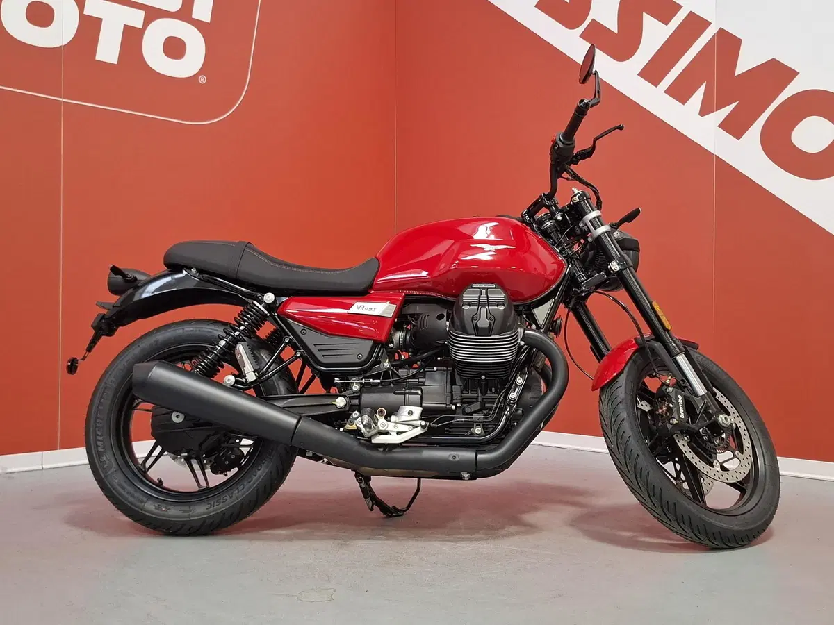 Moto Guzzi V7 Sport (2025 - 26) (2)