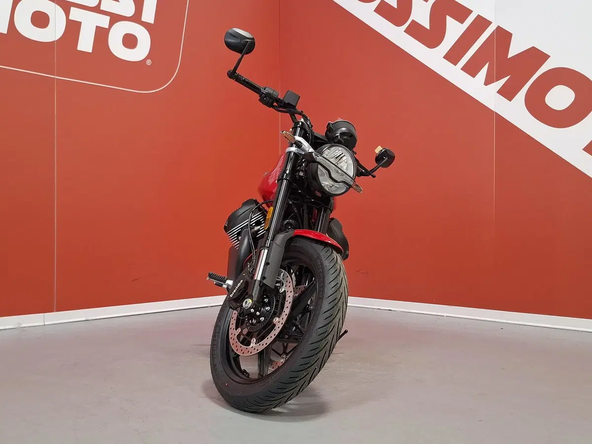 Moto Guzzi V7 Sport (2025 - 26) (4)