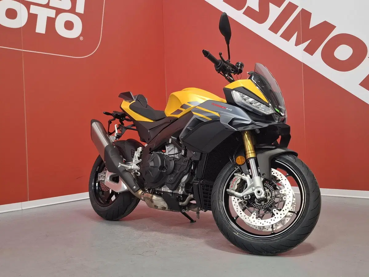 Aprilia Tuono V4 (2025 - 26)