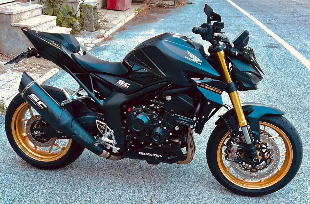 Honda CB 1000 Hornet SP (2025 - 26) (14)