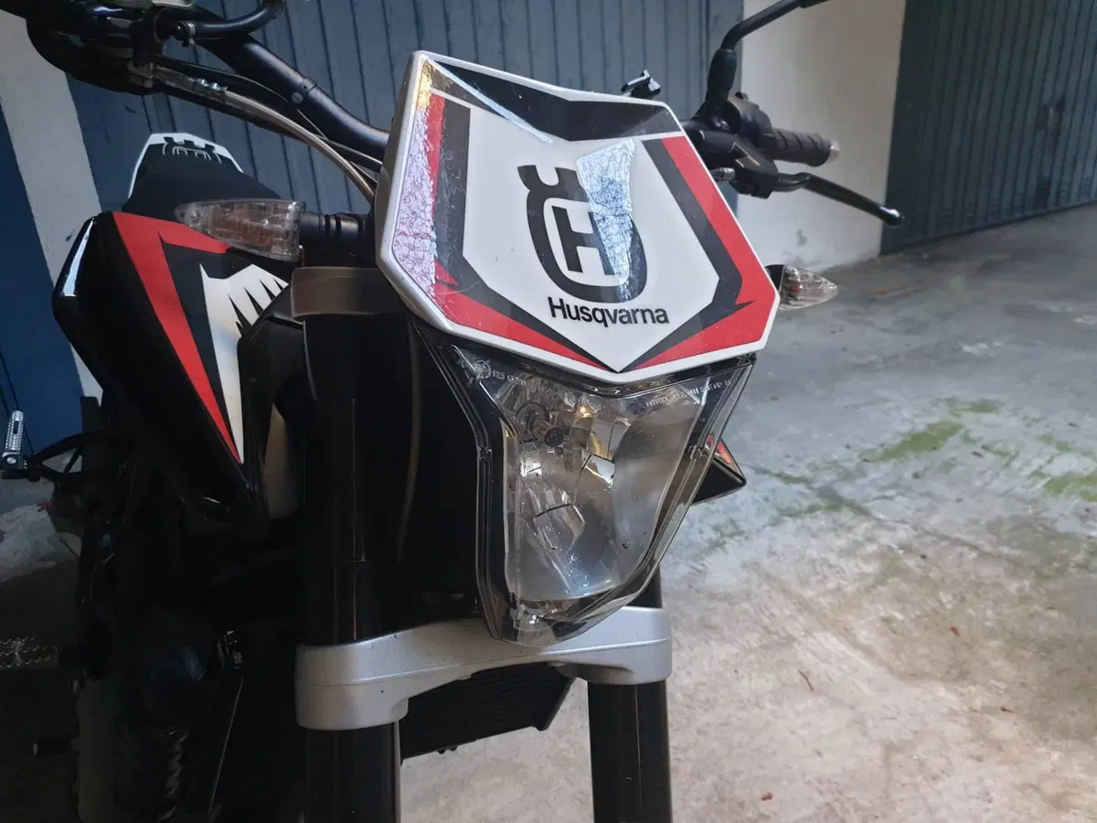 Husqvarna Nuda 900 ABS (2011 - 13) (4)