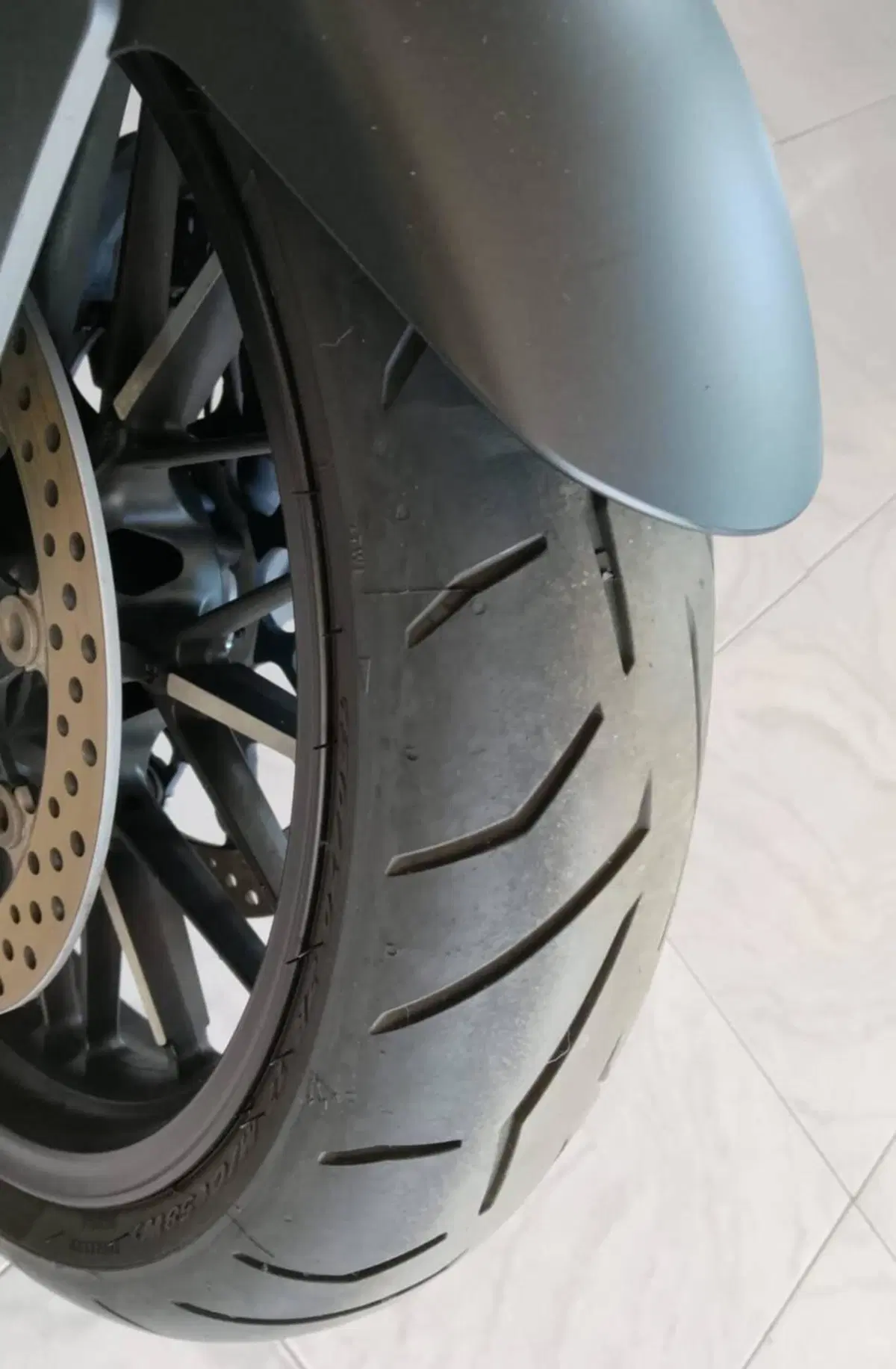 Honda CB 1000 R Black Edition (2021 - 25) (8)