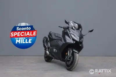 Yamaha T-Max 560 (2022 - 24) usata