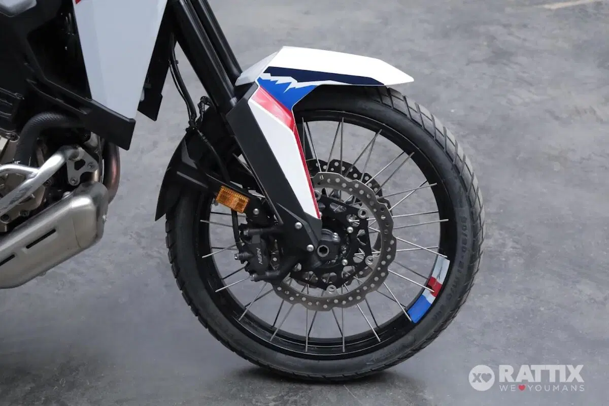 Honda Africa Twin CRF 1100L (2024 - 26) (9)