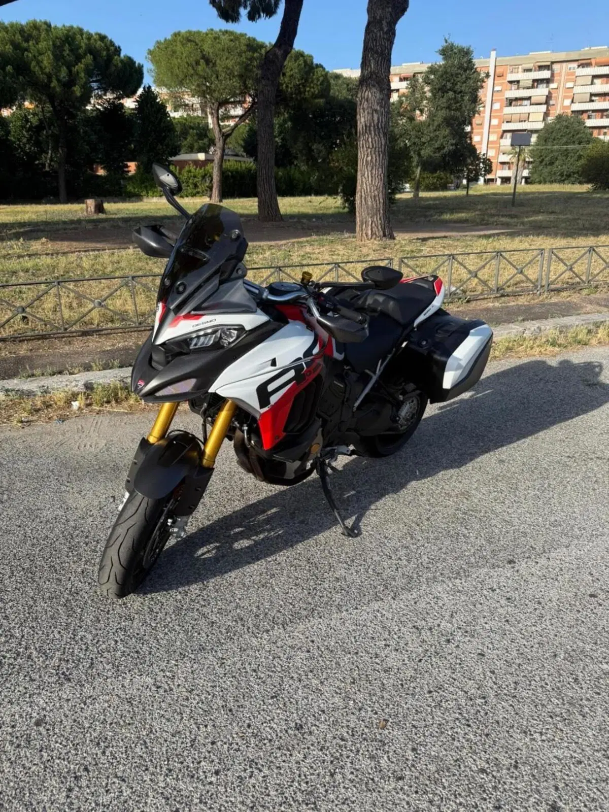Ducati Multistrada V4 RS (2024 - 25) (9)