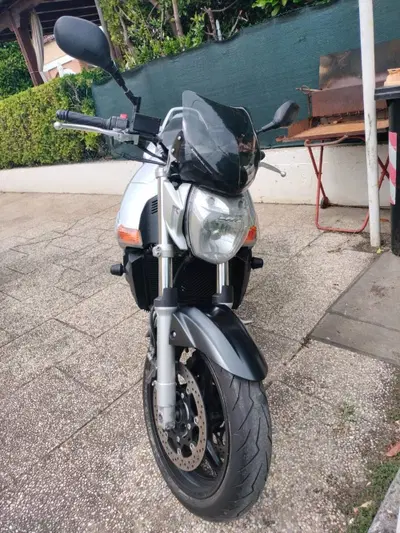 Suzuki GSR 600 (2006 - 11) usata
