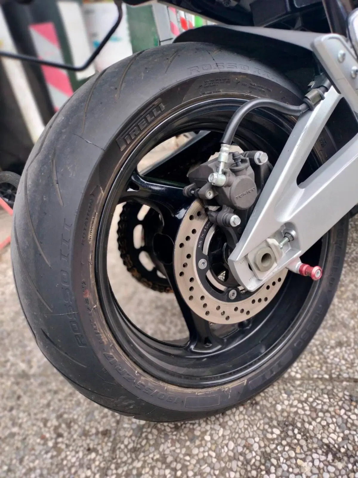 Suzuki GSR 600 (2006 - 11) (8)