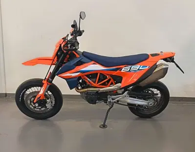 KTM 690 SMC R (2023 - 25) usata