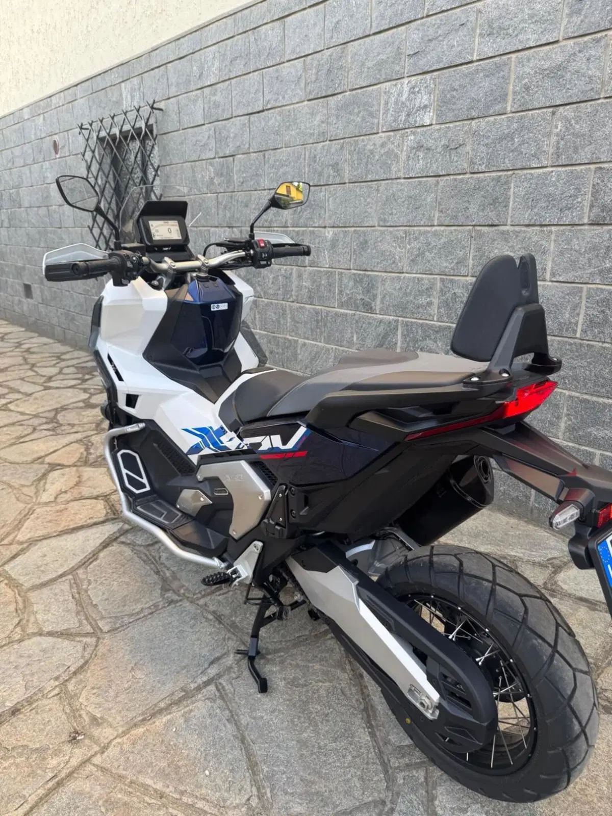 Honda X-ADV 750 Special Edition (2026) (7)