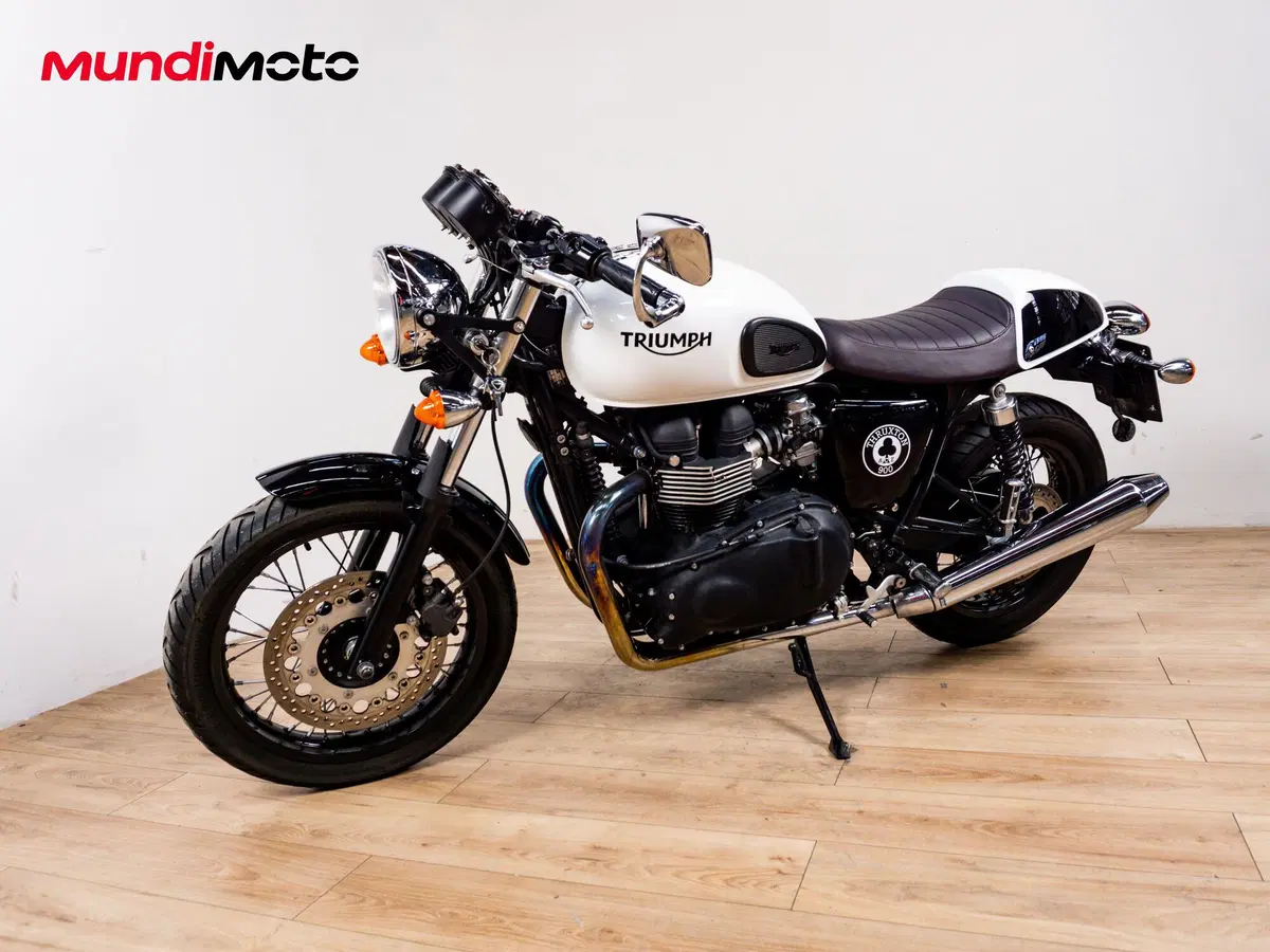 Triumph Thruxton 900 ACE (2014 - 15) (7)