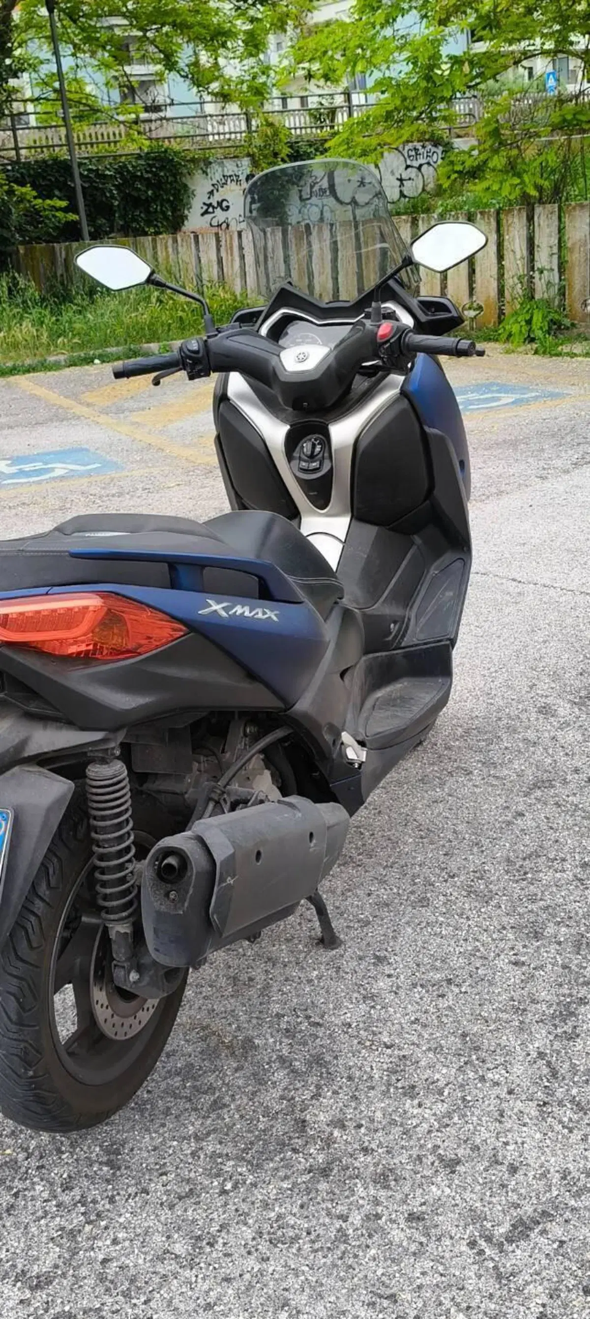 Yamaha X-Max 300 ABS (2017 - 20) (4)