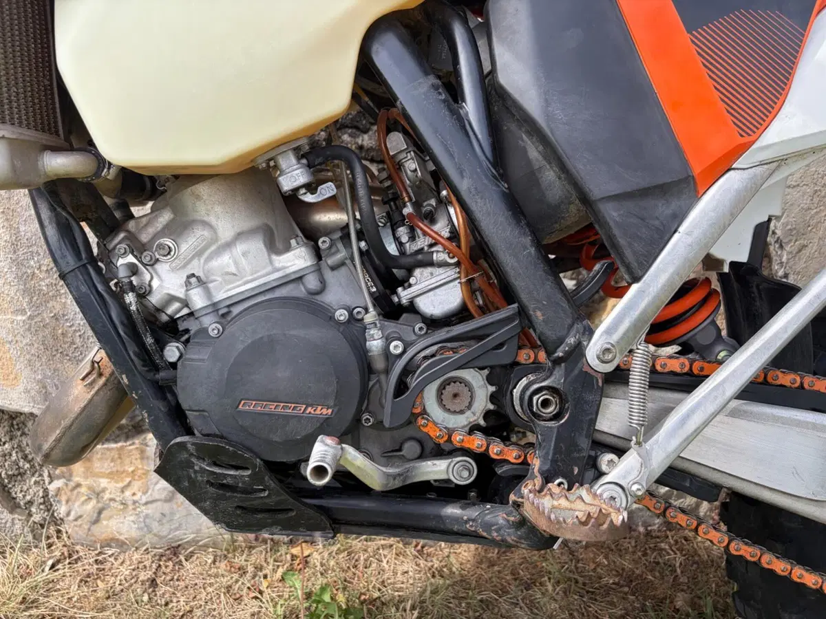 KTM 125 EXC (2012) (2)