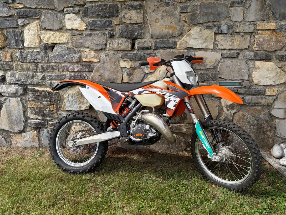 KTM 125 EXC (2012) (3)