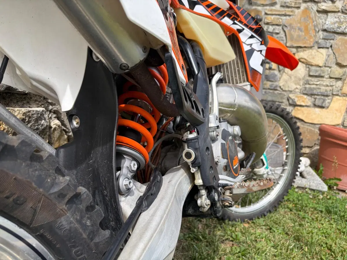 KTM 125 EXC (2012) (6)