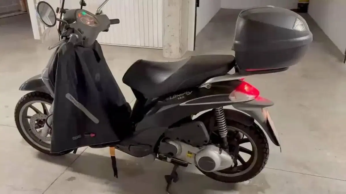 Piaggio Liberty S 125 (2006 - 11) (7)