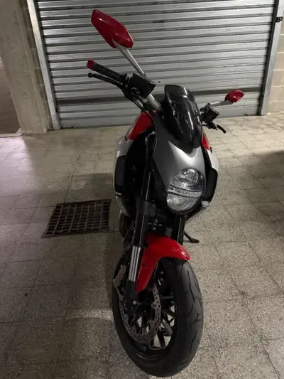 Ducati Diavel 1200 (2010 - 13) usata