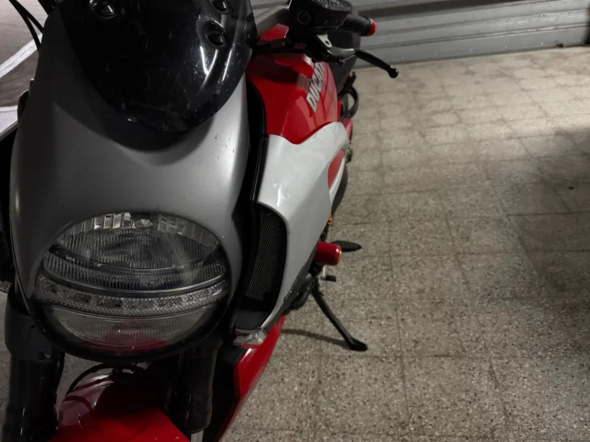 Ducati Diavel 1200 (2010 - 13) (5)