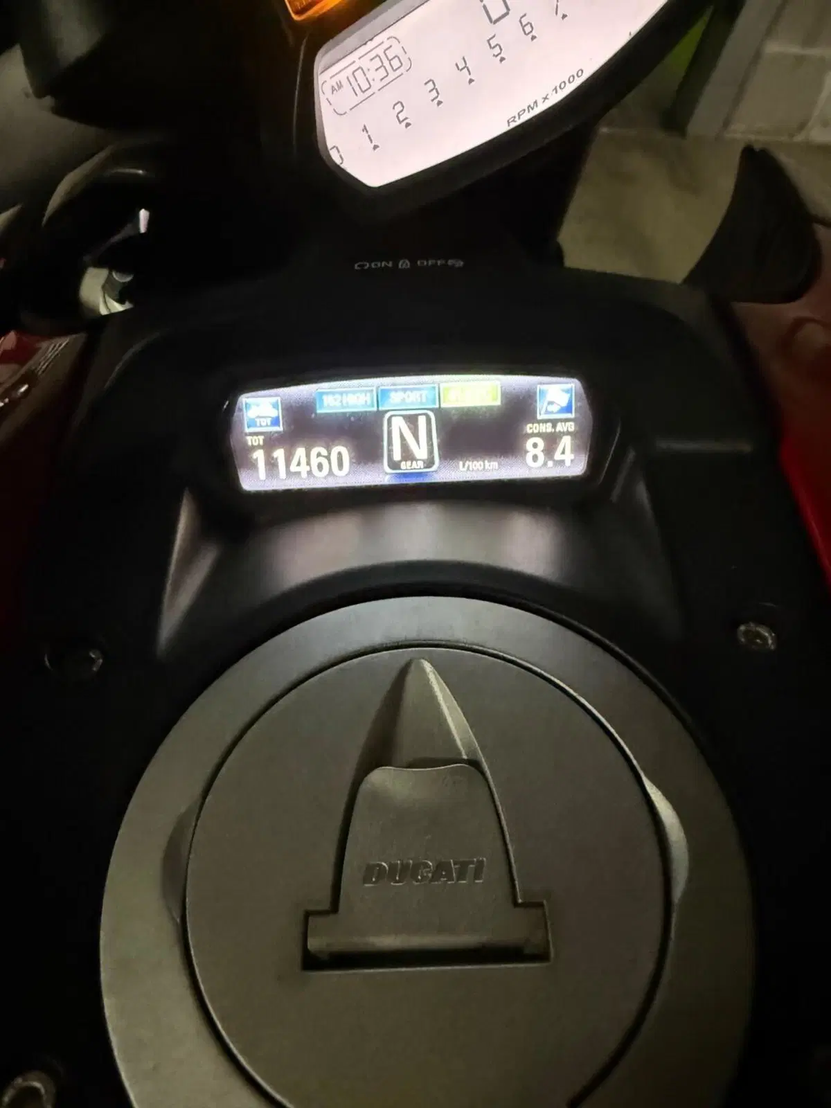Ducati Diavel 1200 (2010 - 13) (8)