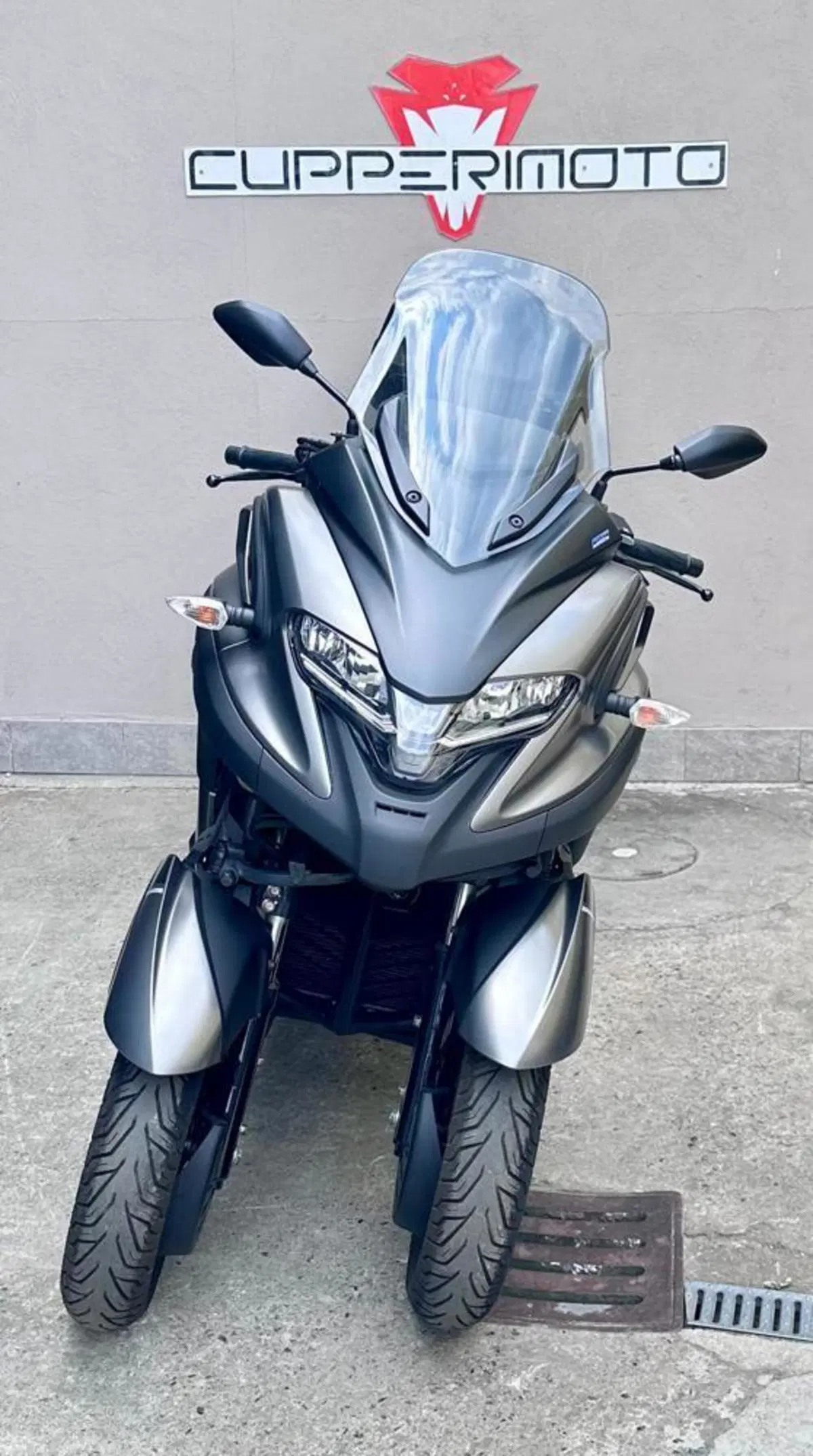 Yamaha Tricity 300 (2021 - 24) (4)
