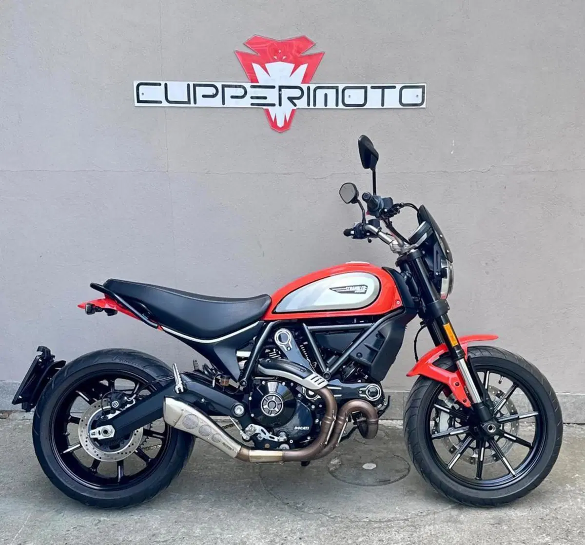 Ducati Scrambler 800 Classic (2017 - 18)
