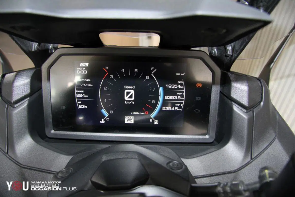Yamaha T-Max 560 (2022 - 24) (5)