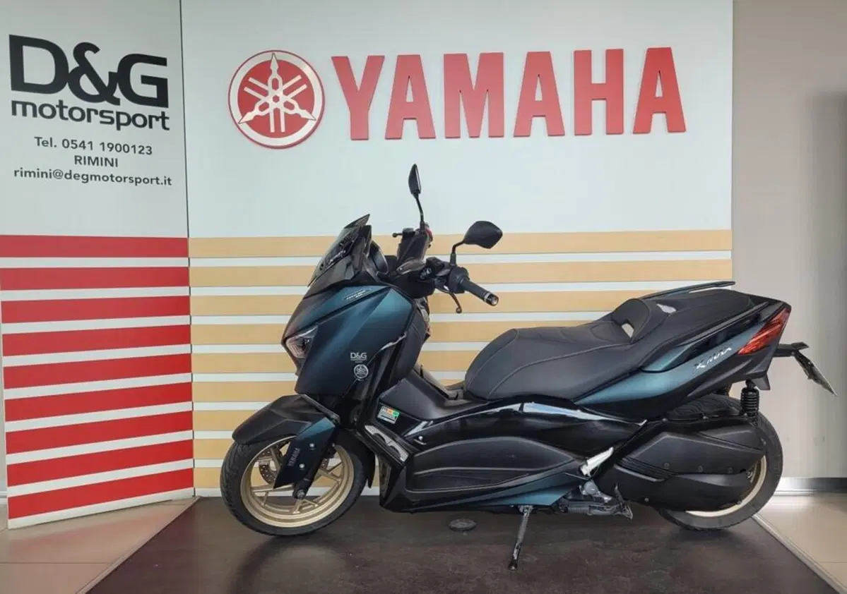 Yamaha X-Max 300 Tech Max (2021 - 24) (5)
