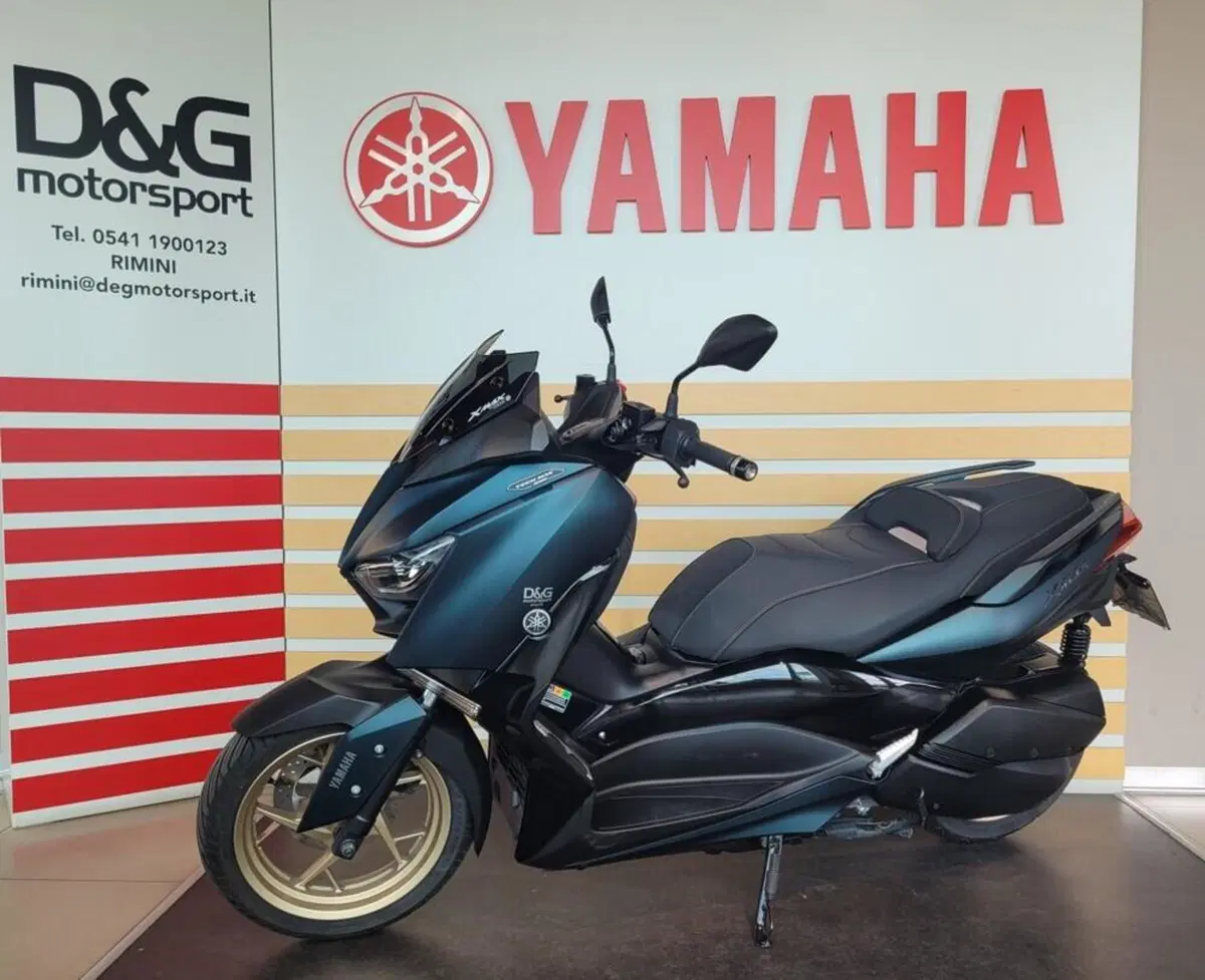 Yamaha X-Max 300 Tech Max (2021 - 24) (3)